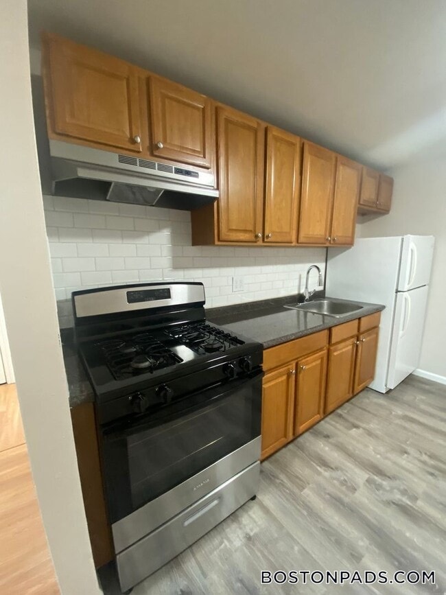 134 Willard St