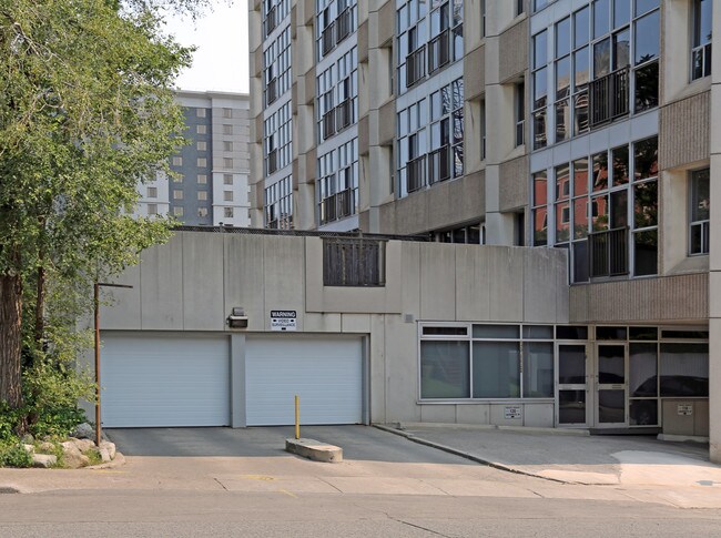 Core Lofts in Hamilton, ON - Building Photo - Building Photo