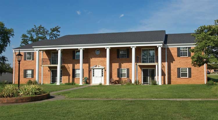 Brandon Point Apartments in Roanoke, VA - Foto de edificio