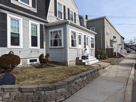 34 Franklin St, Unit Two in Milford, MA - Building Photo