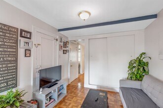 519.5 Manila Ave in Jersey City, NJ - Building Photo - Building Photo