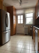 890 Farmington Ave in West Hartford, CT - Building Photo - Building Photo