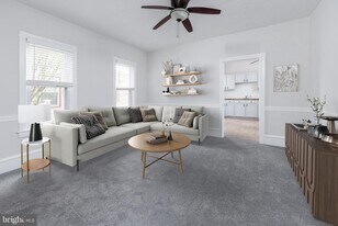 21 Grandview Ave in Pitman, NJ - Building Photo