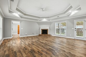 131 Rock Ct in Smiths Station, AL - Building Photo - Building Photo