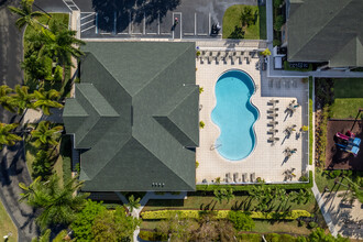 Gardens at Bonita Springs in Bonita Springs, FL - Foto de edificio - Building Photo