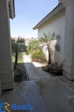 4015 Pacific Wind Ct in Bakersfield, CA - Foto de edificio - Building Photo
