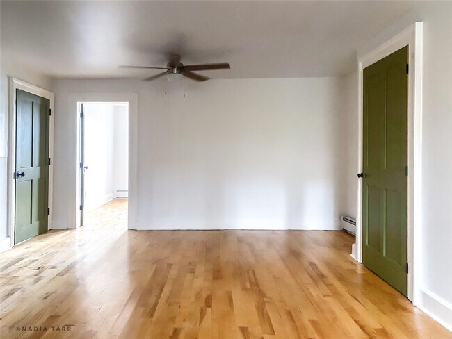 123 Montgomery St in Newburgh, NY - Building Photo - Building Photo