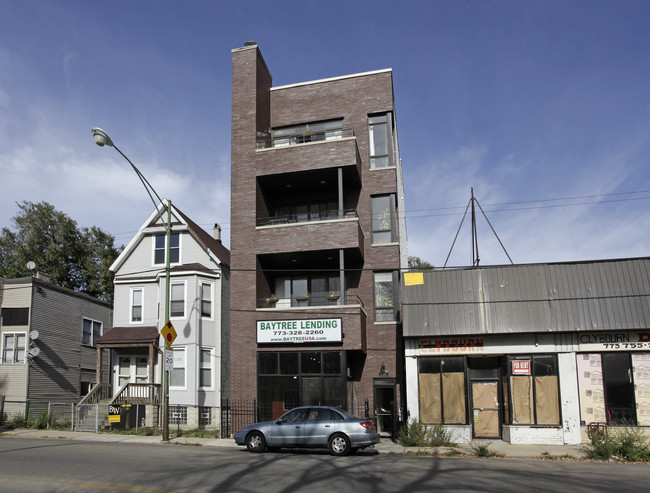 2865 N Clybourn Ave in Chicago, IL - Building Photo - Building Photo