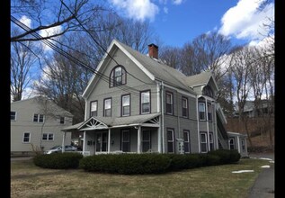 76 Main St, Unit 1B in Unionville, CT - Building Photo - Building Photo