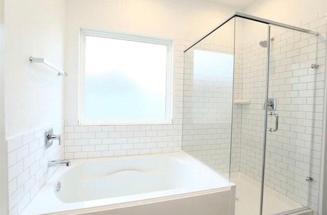 7311 Ramsgate Cliff Ln