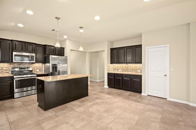 420 Tula Trail in Leander, TX - Building Photo - Building Photo