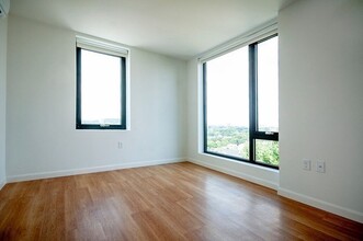 70 Parker Hill Ave in Boston, MA - Building Photo - Building Photo