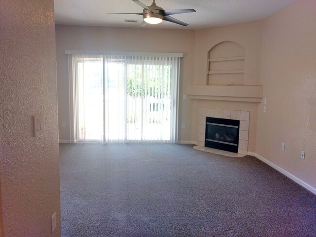 property at 3230 Boulder Cir