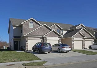 2176 SW Timbertrace Ln in Lee's Summit, MO - Foto de edificio - Building Photo