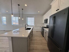 18954 E 97th Pl in Commerce City, CO - Building Photo - Building Photo