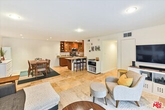 5700 Etiwanda Ave-Unit -152 in Los Angeles, CA - Building Photo - Building Photo
