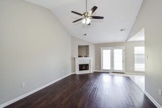 4298 Edmonton St in Horn Lake, MS - Building Photo - Building Photo