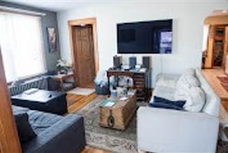 27 South Crescent Circuit, Unit A in Boston, MA - Building Photo - Building Photo