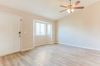 2203 E Dragoon Ave in Mesa, AZ - Building Photo - Building Photo