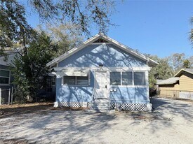 2609 4th St S in St. Petersburg, FL - Building Photo