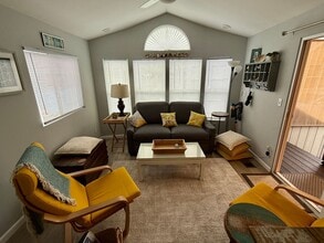 1624 N Coast Hwy in Encinitas, CA - Building Photo - Building Photo