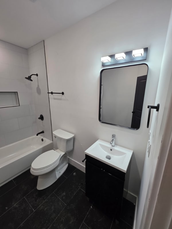 6330 Saybrook Ave in Philadelphia, PA - Building Photo - Building Photo