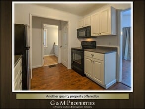 132 Wedgewood Park in Rochester, NY - Building Photo - Building Photo