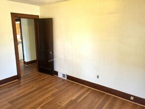 2237 Brodhead Rd in Aliquippa, PA - Building Photo - Building Photo