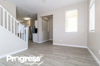 111 N 65th Dr in Phoenix, AZ - Building Photo - Building Photo