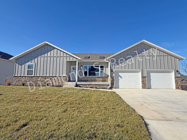 property at 2123 N 26th St