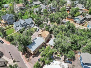 6 Navajo Ave in Manitou Springs, CO - Building Photo - Building Photo