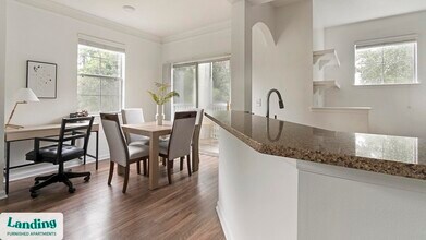 4435 Touchton Rd, Unit 629 in Jacksonville, FL - Building Photo - Building Photo