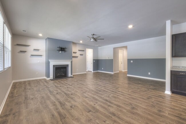 407 Montgomery Pl in Lebanon, TN - Building Photo - Building Photo