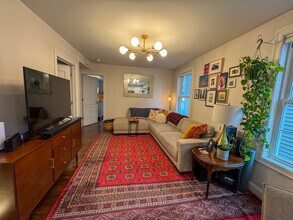 227 Brooks St in Boston, MA - Building Photo - Building Photo