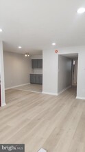 7028 Lark Pl in Philadelphia, PA - Building Photo - Building Photo