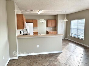 490 Danube Dr in Poinciana, FL - Building Photo - Building Photo