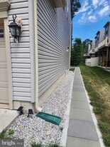 7571 Holly Ridge Dr in Glen Burnie, MD - Building Photo