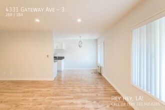4331 Gateway Ave in Los Angeles, CA - Building Photo - Building Photo