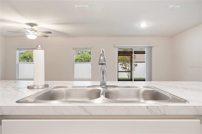 669 Grand Reserve Dr in Bunnell, FL - Building Photo - Building Photo