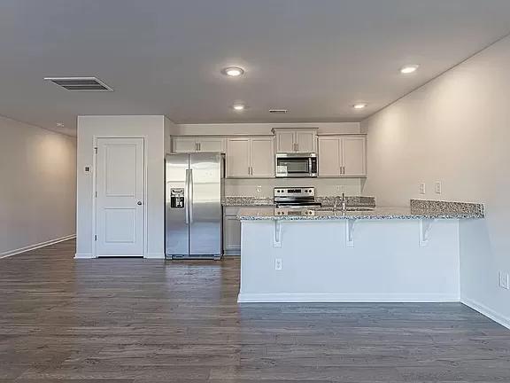 1112 S Norwhich Ln in Spartanburg, SC - Building Photo - Building Photo