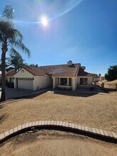 7182 Poppett Dr in Highland, CA - Building Photo - Building Photo