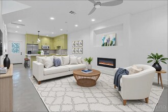 124 S Mockingbird Cir in Cedar Creek, TX - Building Photo - Building Photo