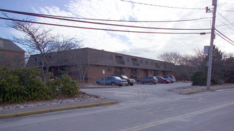 32-54 Sea St Ext Apartments