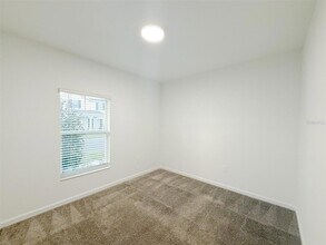 4834 Edensbridge Ln, Unit 216 in Kissimmee, FL - Building Photo - Building Photo