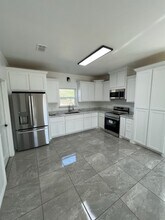 523 William St in Kingsville, TX - Building Photo - Building Photo