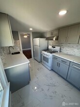 139 Main St in South River, NJ - Building Photo - Building Photo