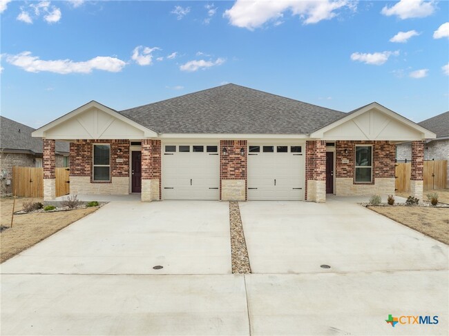 5217 Rose Gdn Lp in Killeen, TX - Building Photo - Building Photo