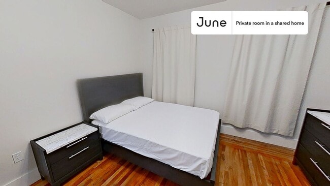 property at 8 Walnut Park