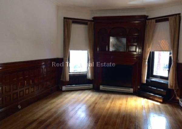 1061 Beacon St in Brookline, MA - Foto de edificio