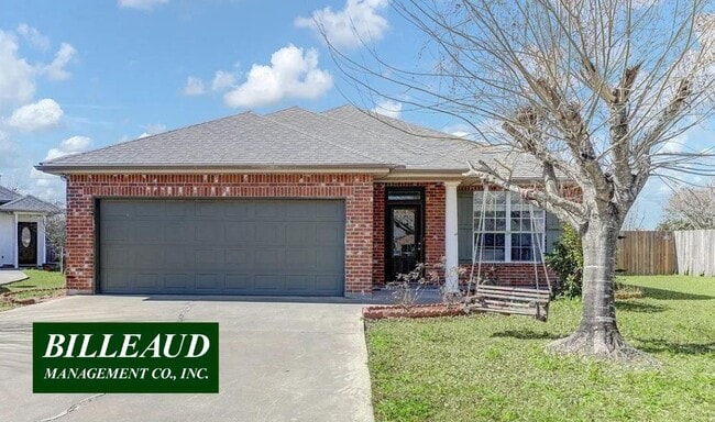 property at 104 Jackie Cir